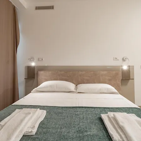 Agave Appartement San Remo